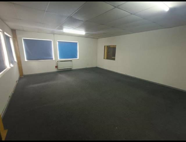 INDUSTRIAL PROPERTY TO RENT IN ROBERTVILLE